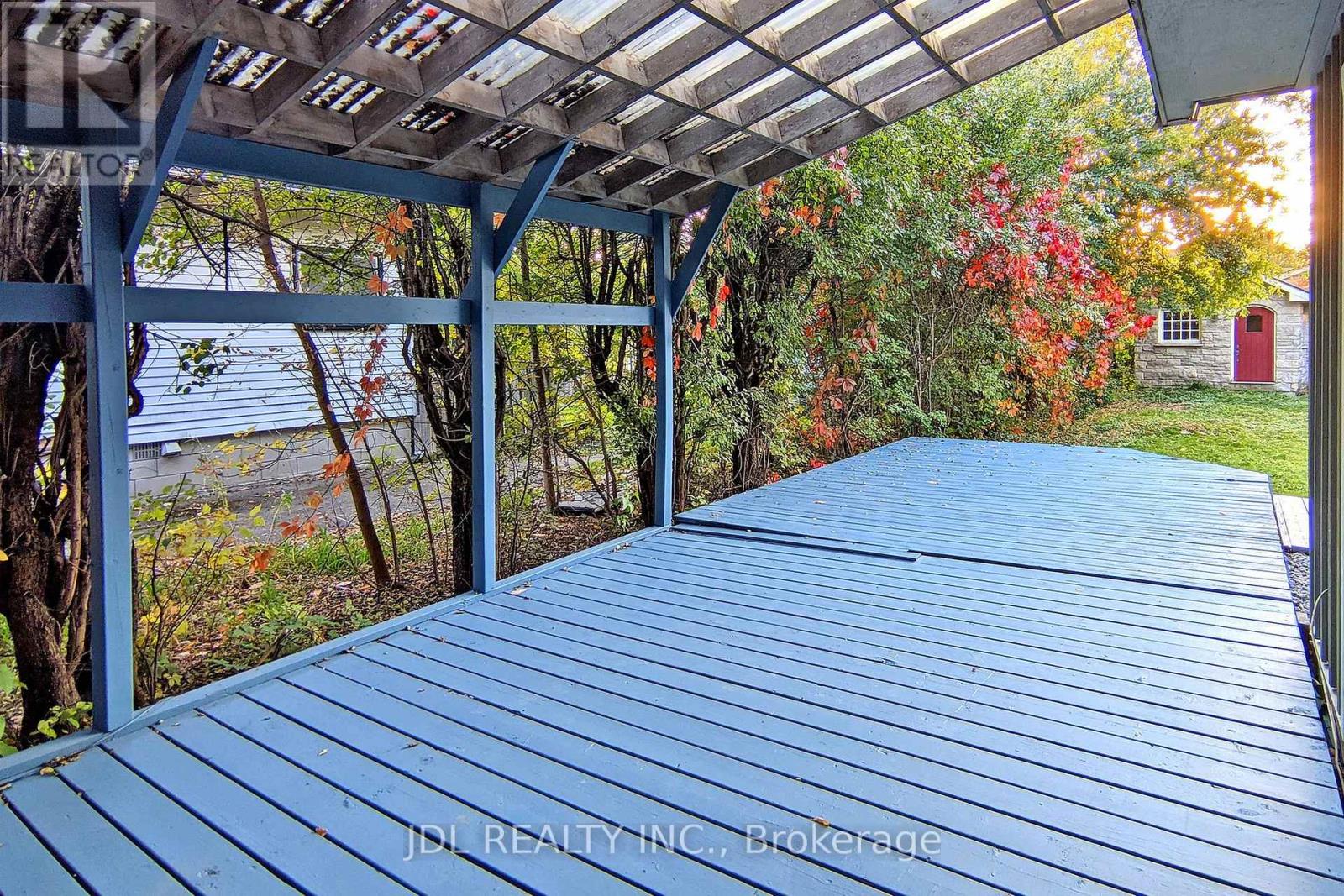 180 Olde Bayview Avenue, Richmond Hill, Ontario  L4E 3C6 - Photo 37 - N12691826