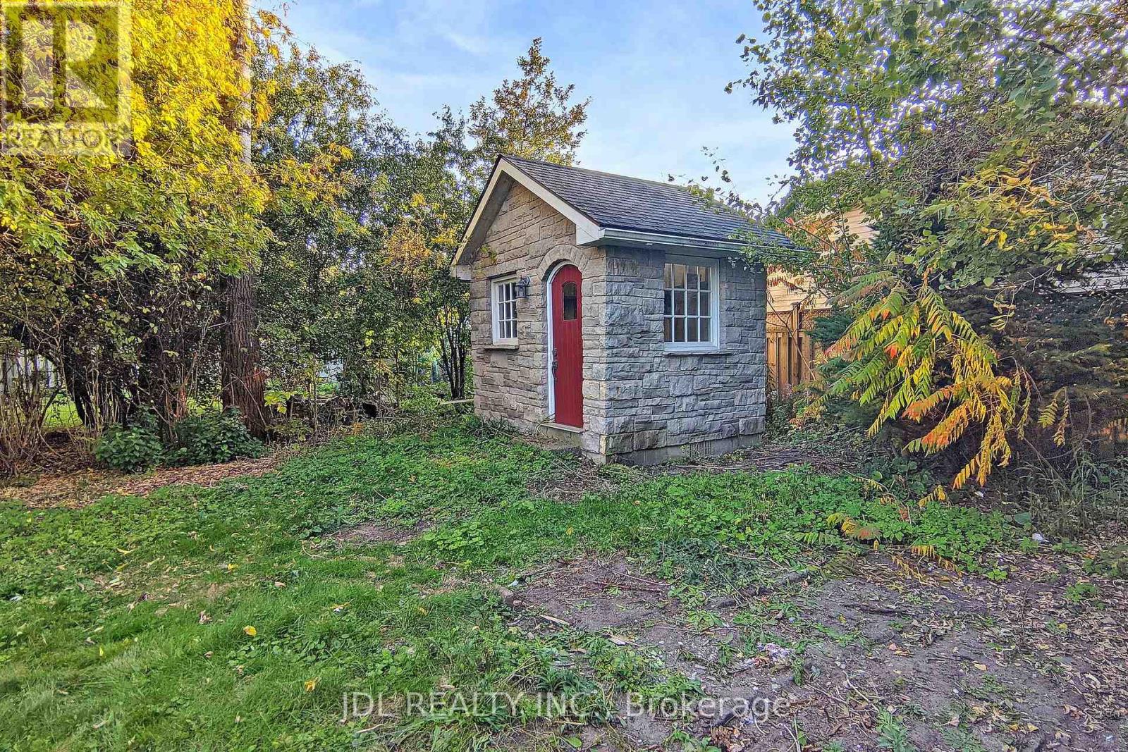 180 Olde Bayview Avenue, Richmond Hill, Ontario  L4E 3C6 - Photo 41 - N12691826