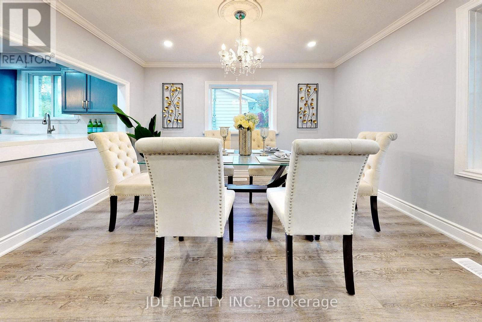 180 Olde Bayview Avenue, Richmond Hill, Ontario  L4E 3C6 - Photo 6 - N12691826