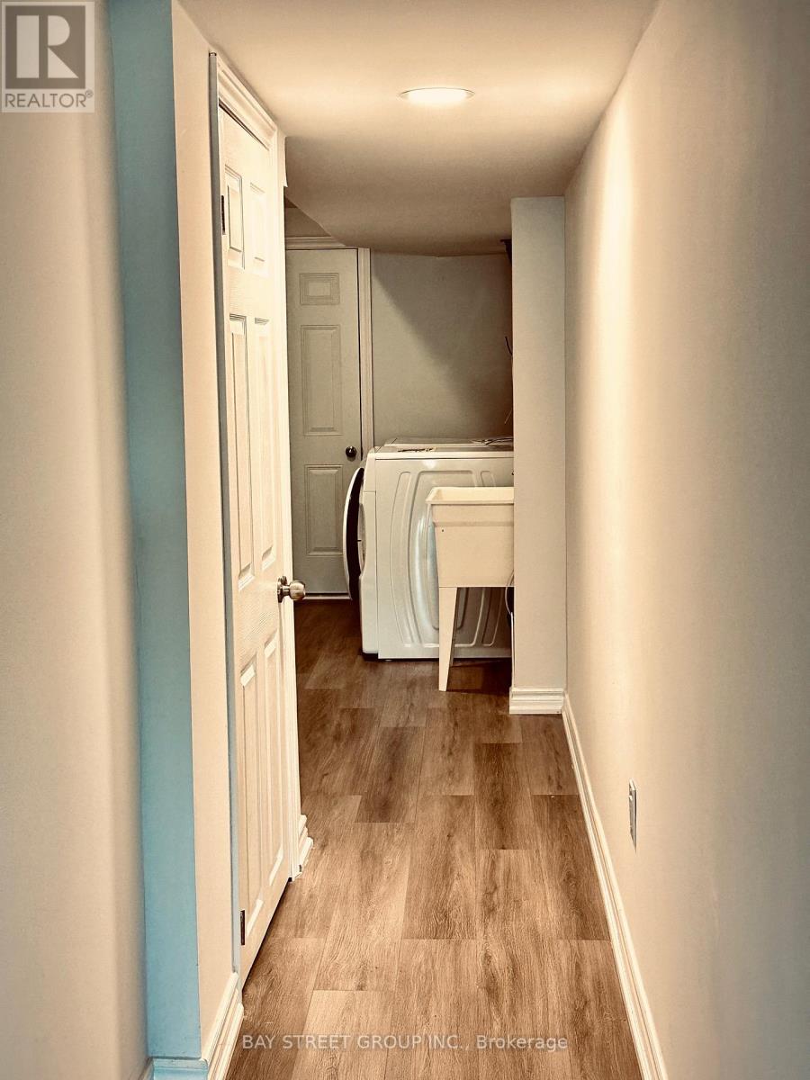 32 Hercules Club Drive, Richmond Hill, Ontario  L4E 1K7 - Photo 15 - N12691846