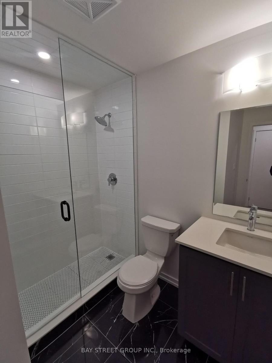 10 - 26 Lytham Green Circle, Newmarket, Ontario  L3Y 0H5 - Photo 12 - N12691908