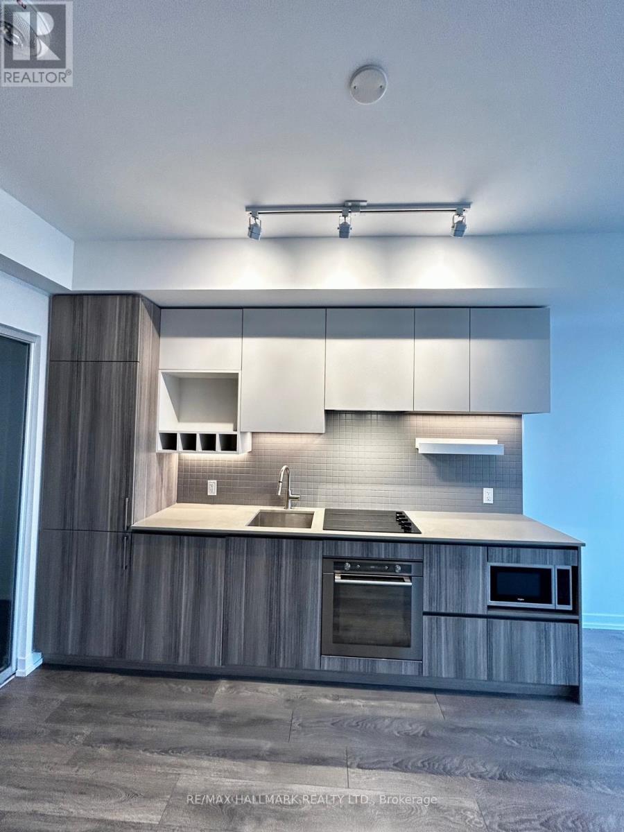 1708 - 5 BUTTERMILL AVENUE, Vaughan, Ontario