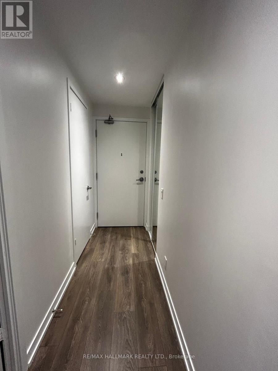 1708 - 5 Buttermill Avenue, Vaughan, Ontario  L5W 1B6 - Photo 3 - N12691986