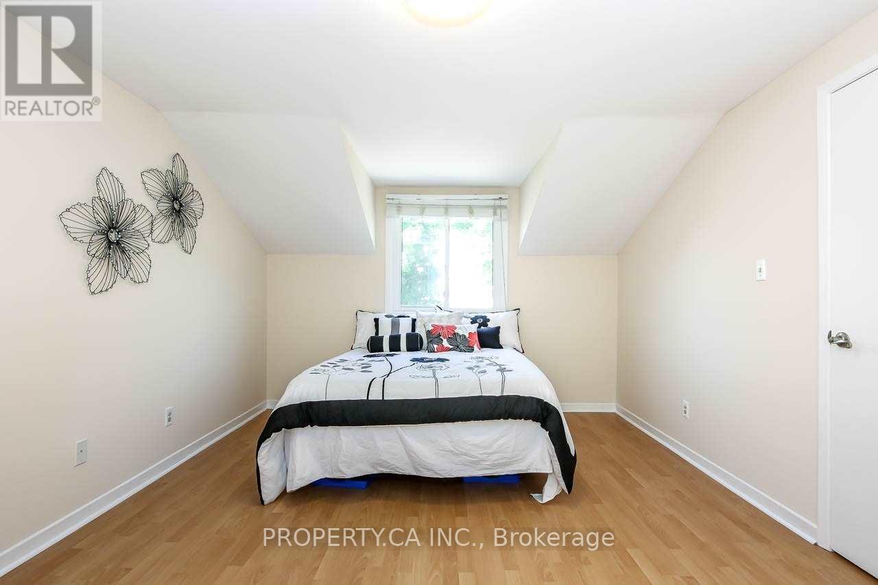 Main - 81 Holsworthy Crescent, Markham, Ontario  L3T 4C5 - Photo 10 - N12692032