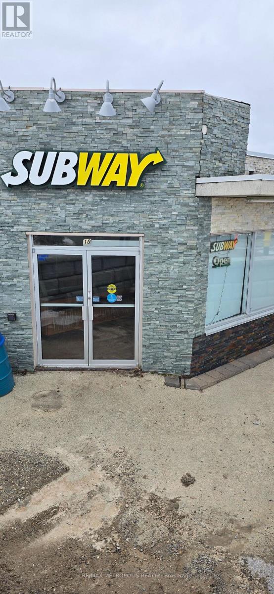 A - 10 Main Street, Wasaga Beach, Ontario  L9Z 2K3 - Photo 4 - S12691890