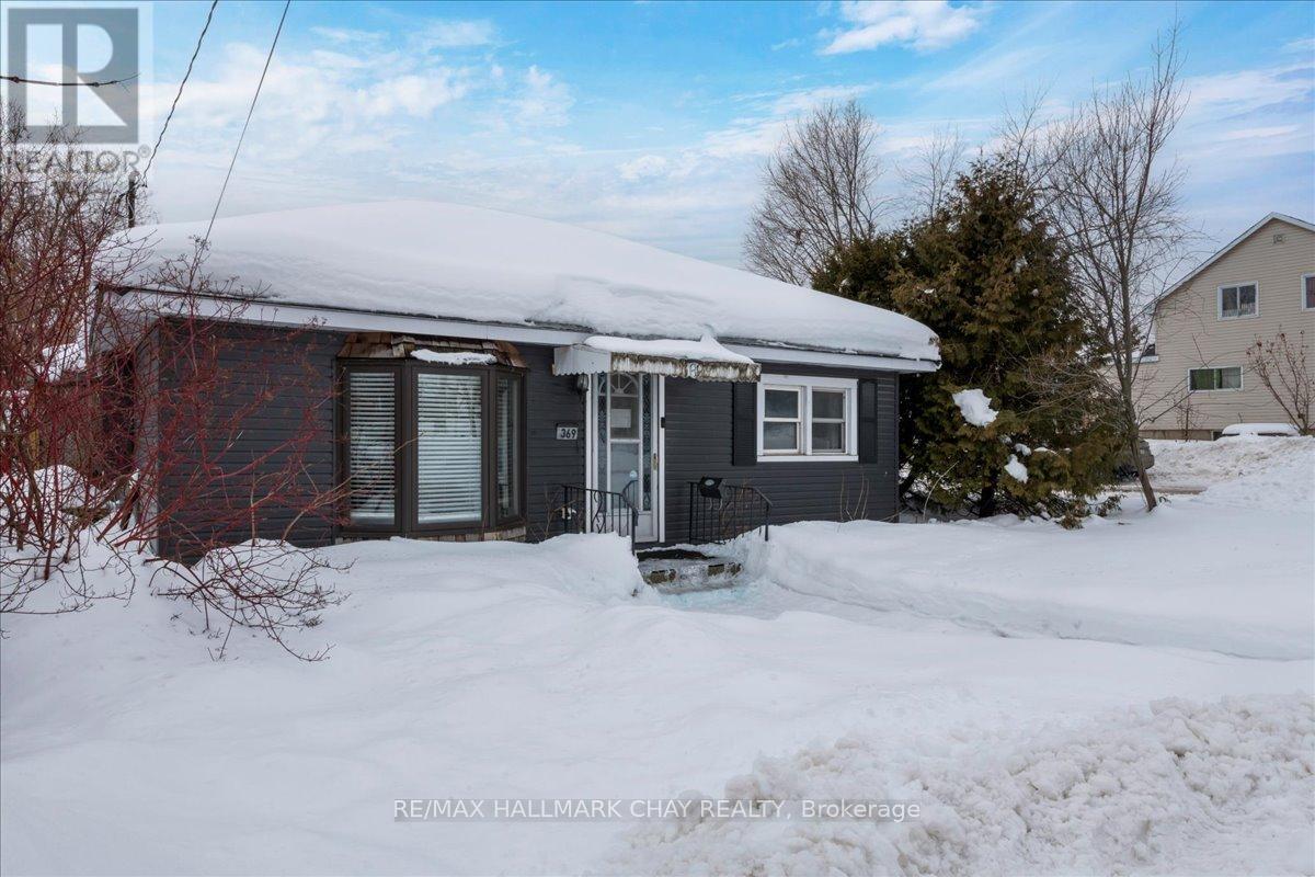 369 East Street, Orillia, Ontario  L3V 4C6 - Photo 2 - S12691966