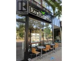 215 LAKESHORE ROAD E, Mississauga, Ontario