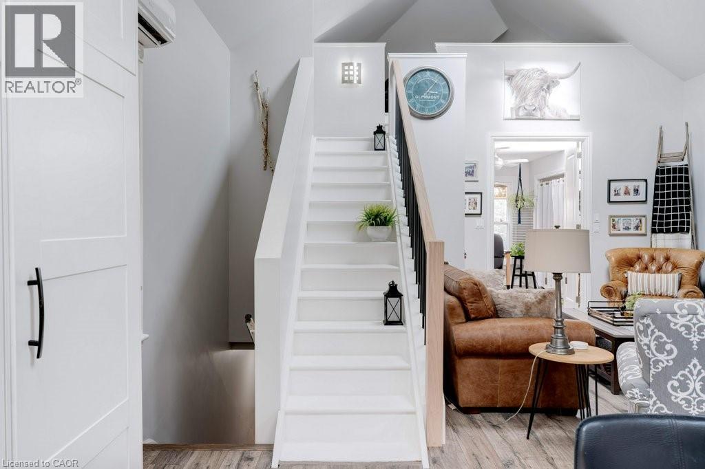 7 Homewood Avenue, Hamilton, Ontario  L8P 2M1 - Photo 19 - 40798199