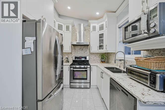 3420 Fountain Park Avenue, Mississauga, Ontario  L5M 7E3 - Photo 16 - 40798046