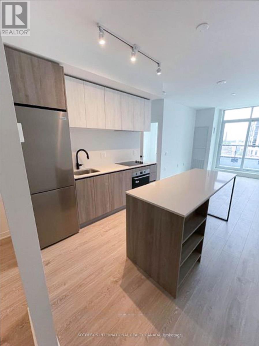 2495 Eglinton Avenue, Mississauga (Central Erin Mills), Ontario  L5M 2V8 - Photo 6 - W12691880