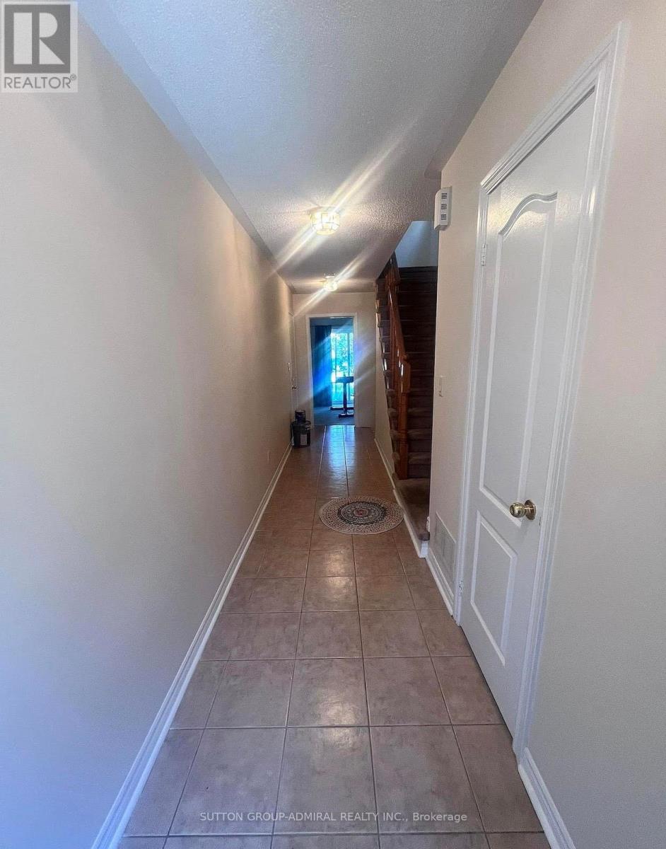 27 Frost King Lane, Toronto, Ontario  M9W 0A5 - Photo 3 - W12691896