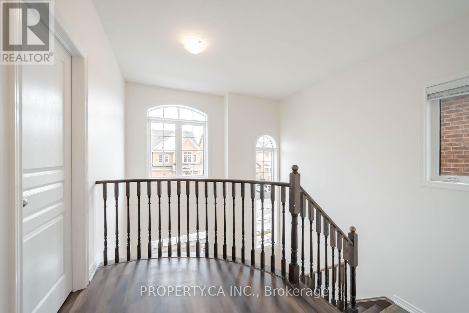 Upper - 8 Cavesson Road, Brampton (Northwest Brampton), Ontario  L7A 4E3 - Photo 14 - W12691906