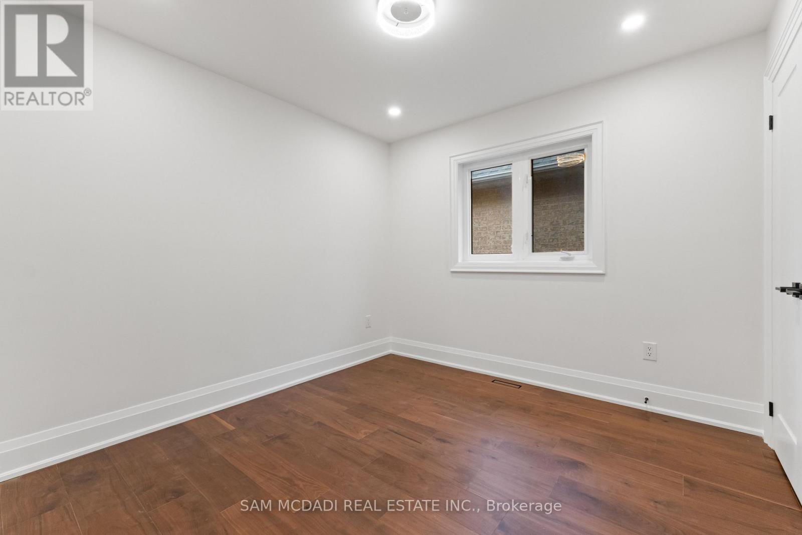 5180 Littlebend Drive, Mississauga, Ontario  L5M 8B6 - Photo 36 - W12691910