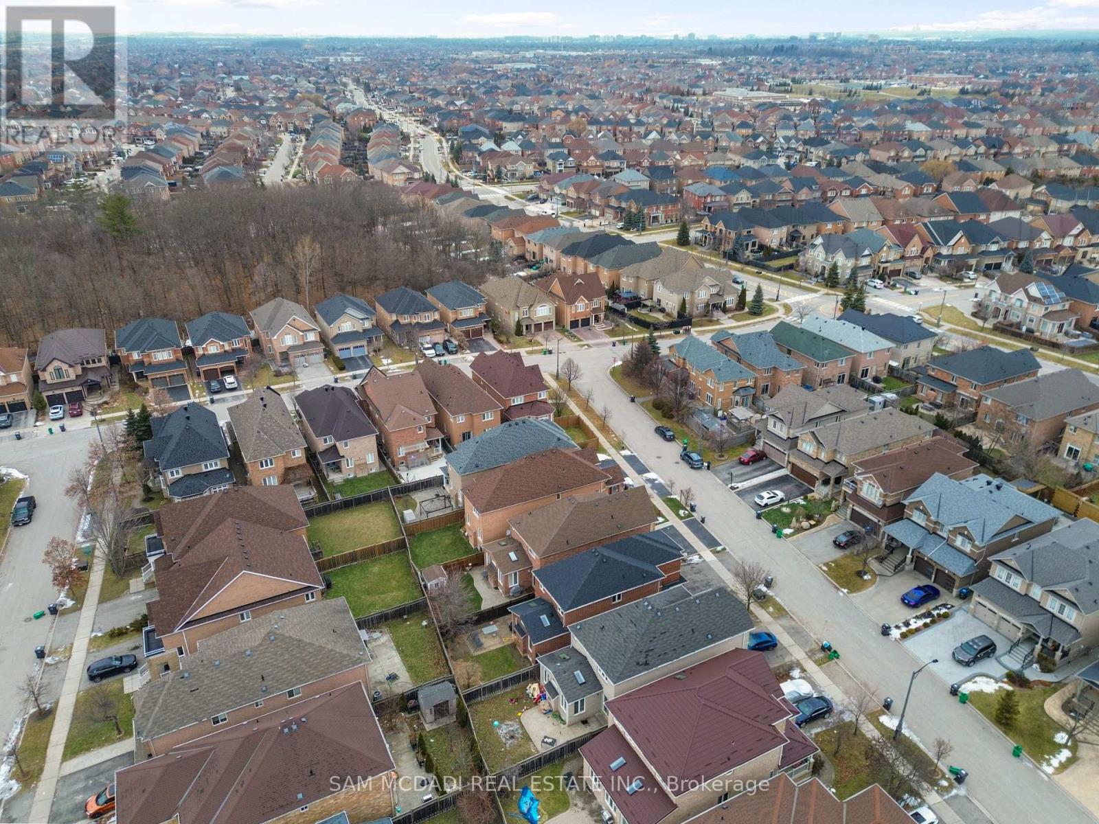 5180 Littlebend Drive, Mississauga, Ontario  L5M 8B6 - Photo 49 - W12691910