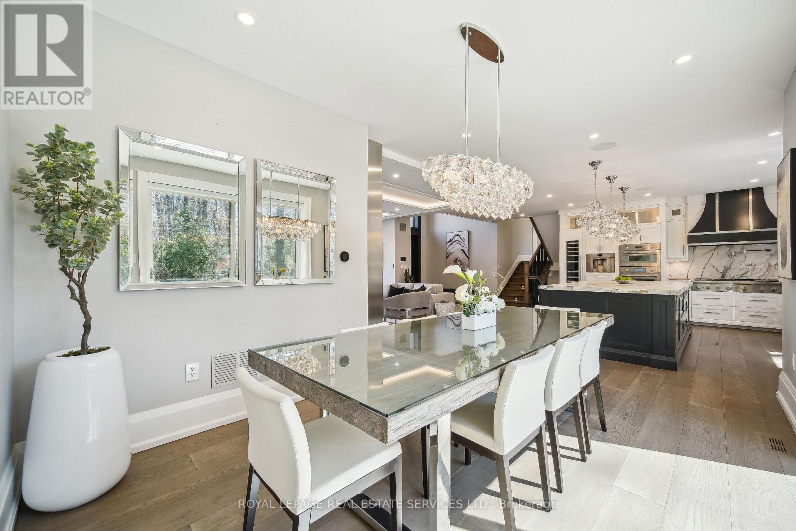 1489 Rogerswood Court, Mississauga, Ontario  L5J 1R7 - Photo 11 - W12691962