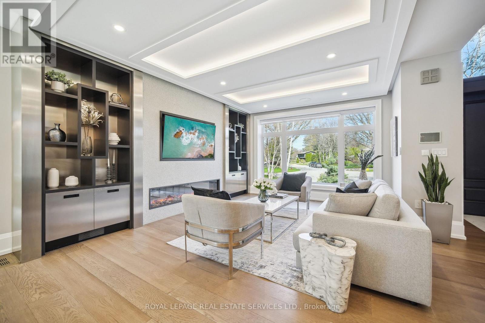 1489 Rogerswood Court, Mississauga, Ontario  L5J 1R7 - Photo 13 - W12691962