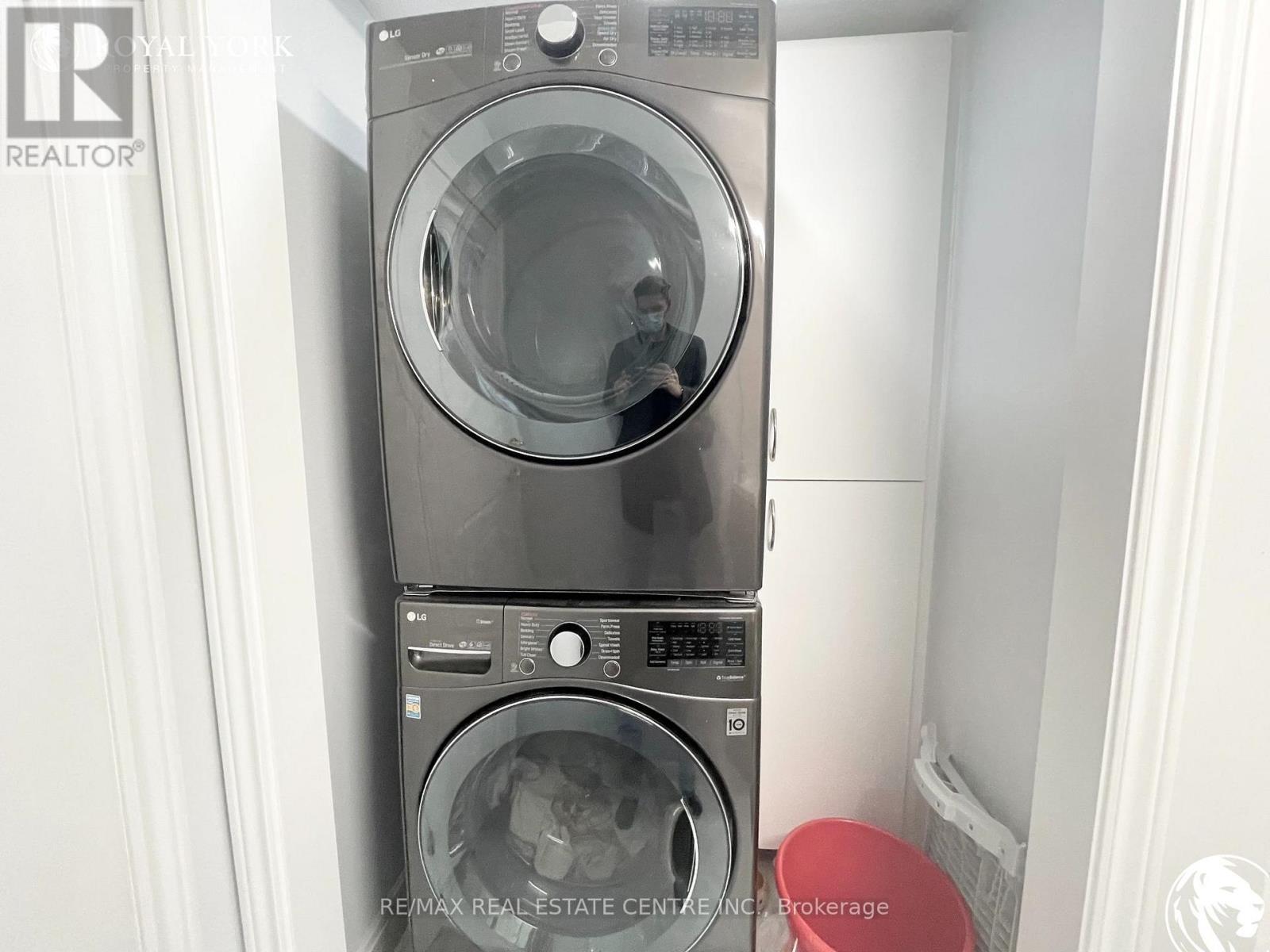 21 Hibiscus Court, Brampton, Ontario  L6R 0K6 - Photo 16 - W12692018