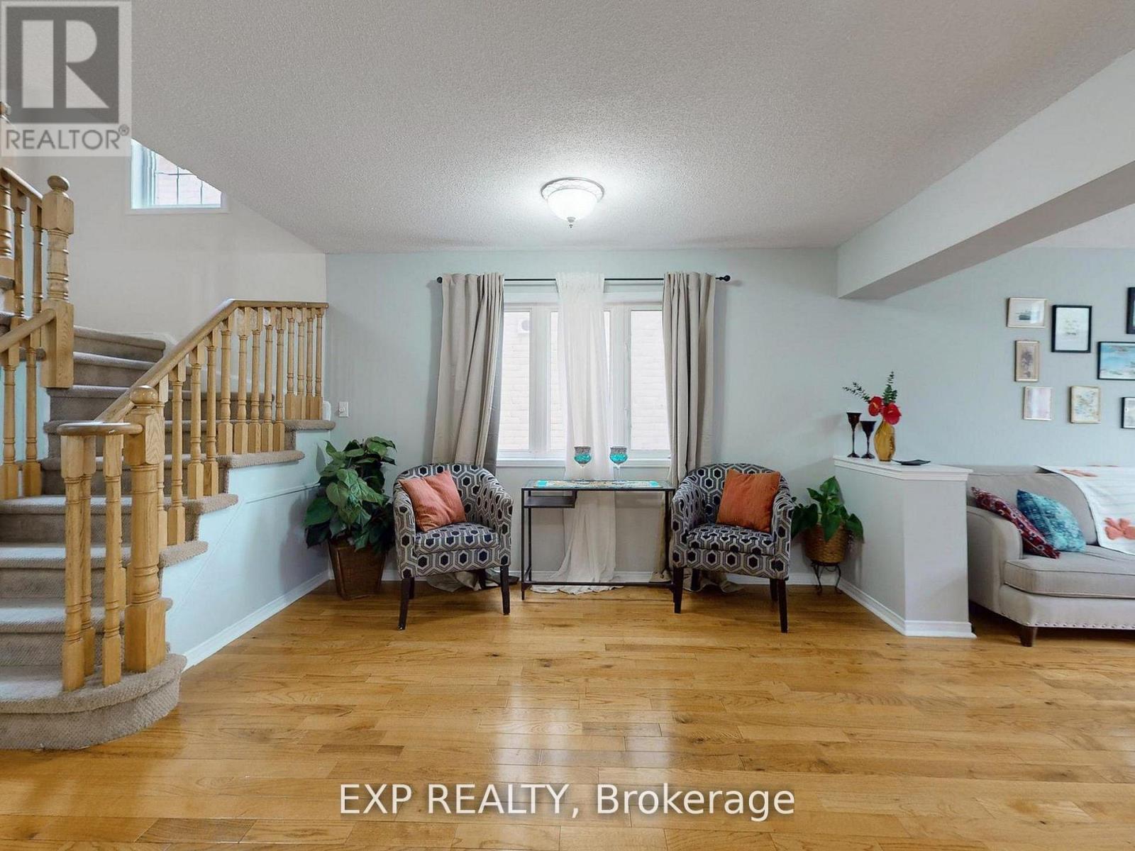 3896 Lacman Trail, Mississauga, Ontario  L5M 6N8 - Photo 10 - W12692050