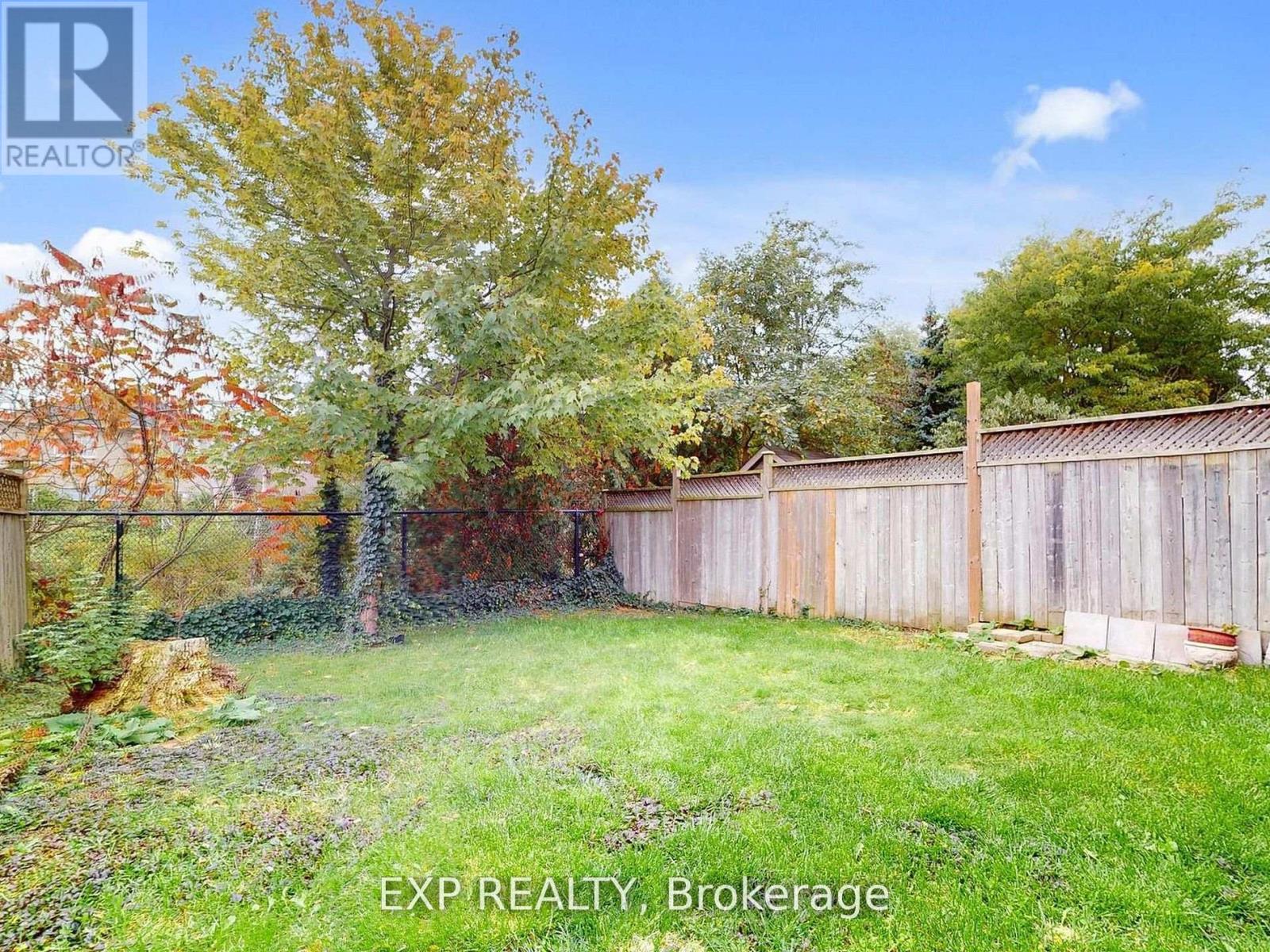 3896 Lacman Trail, Mississauga, Ontario  L5M 6N8 - Photo 17 - W12692050