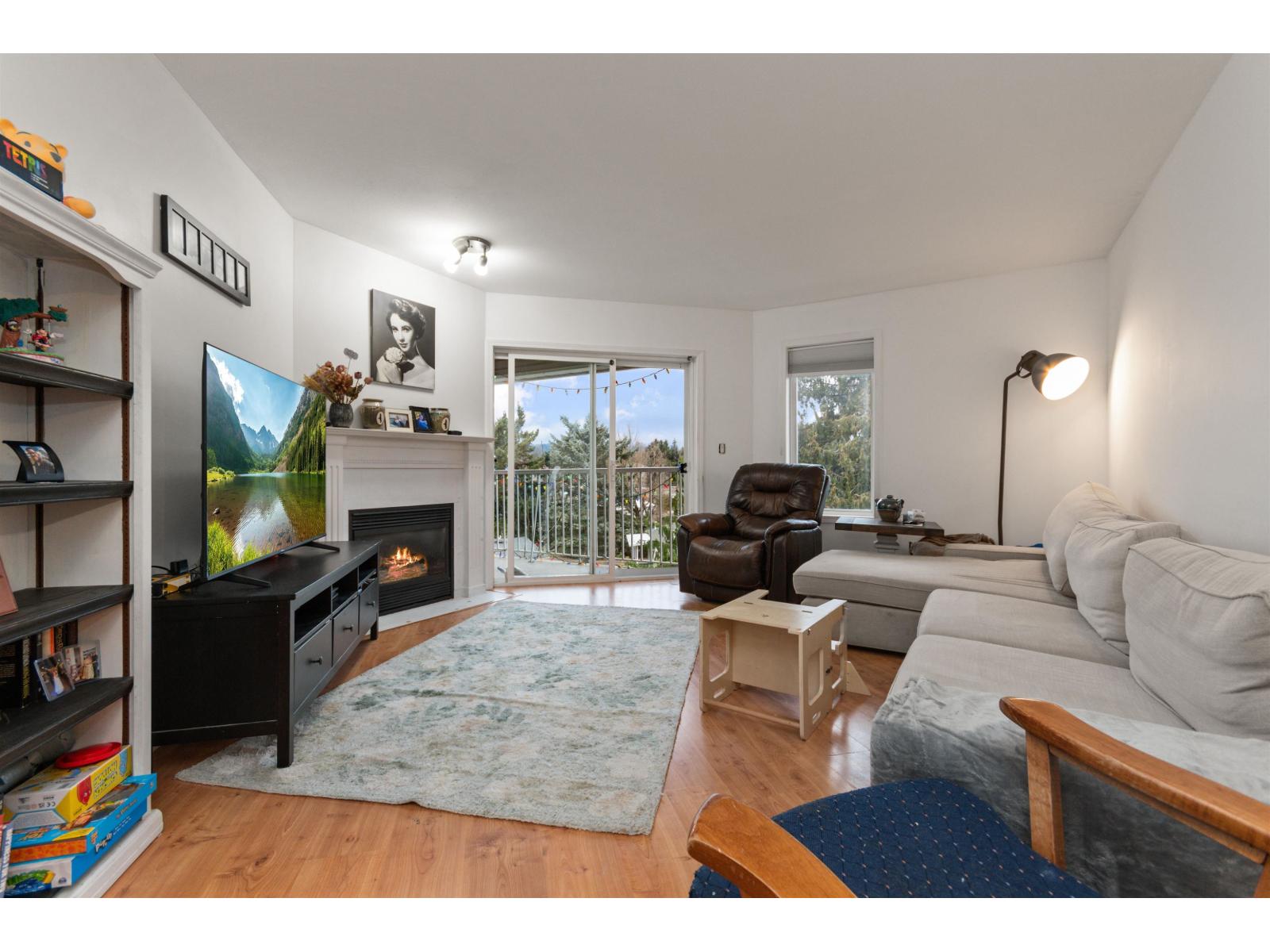 308 5765 VEDDER ROAD|Garrison Crossing, Chilliwack, British Columbia