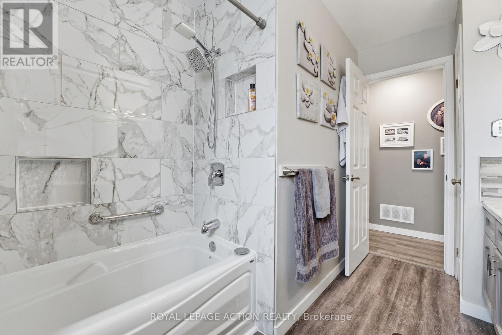 71 Barnes Avenue, Brantford, Ontario  N3R 4Y9 - Photo 12 - X12691854