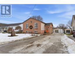71 BARNES AVENUE, Brantford, Ontario
