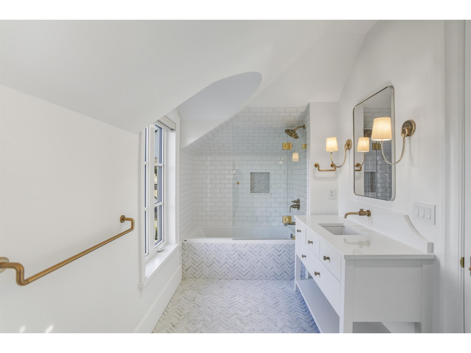 18238 20 Avenue, Surrey, British Columbia  V3Z 9W1 - Photo 32 - R3073864