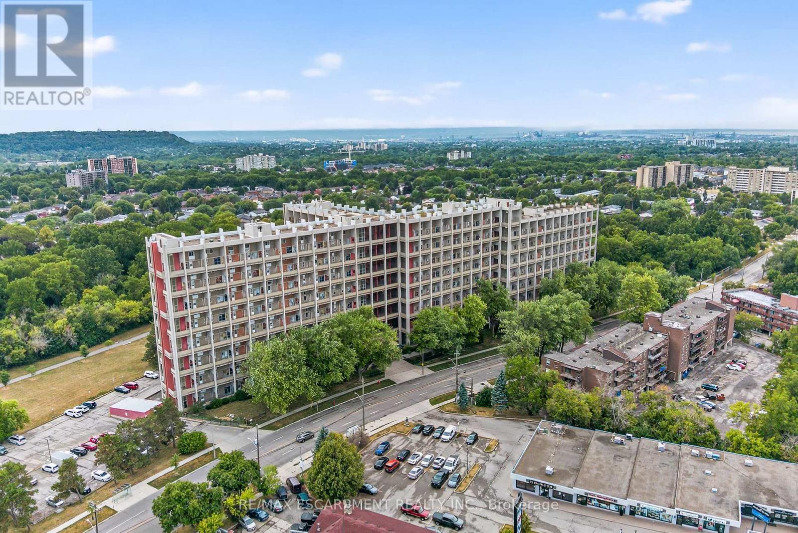 320 - 350 QUIGLEY ROAD, Hamilton, Ontario