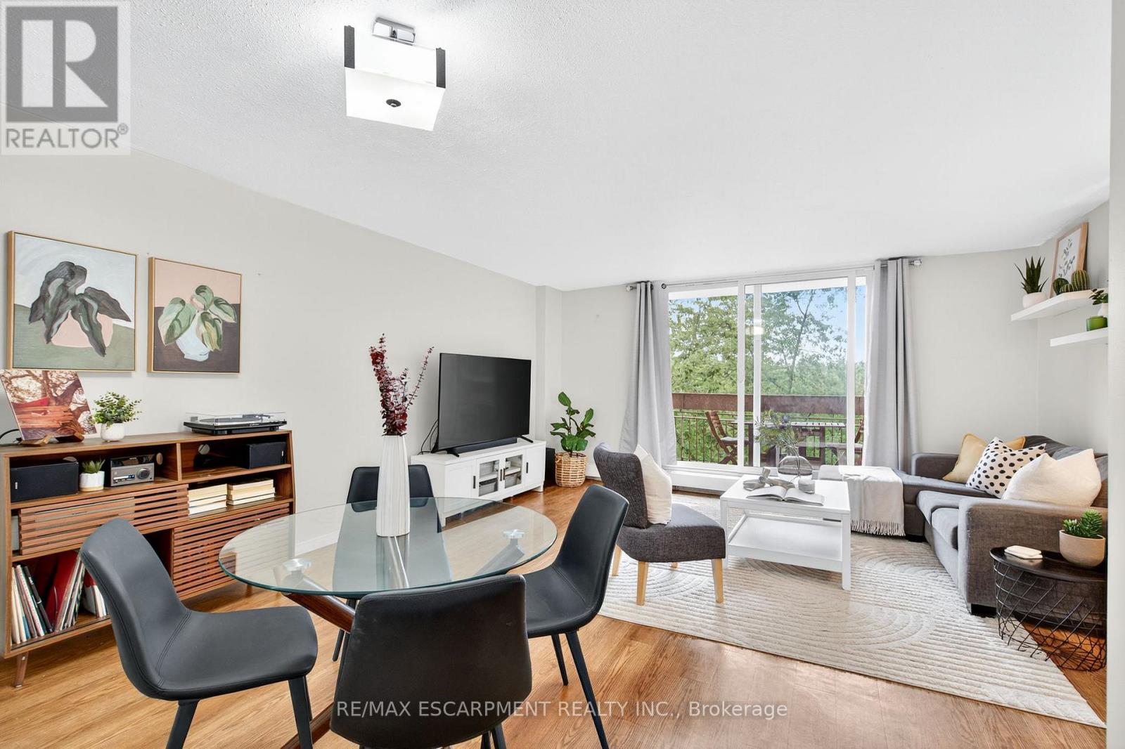 320 - 350 Quigley Road, Hamilton, Ontario  L8K 5N2 - Photo 9 - X12691938