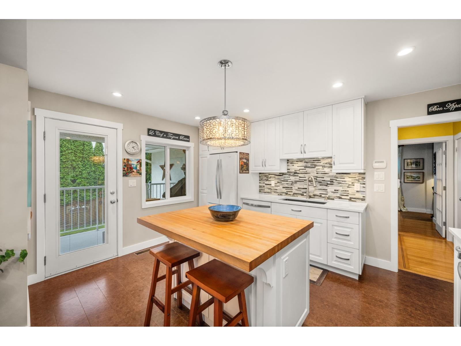 13558 15 Avenue, Surrey, British Columbia  V4A 1L2 - Photo 12 - R3078361