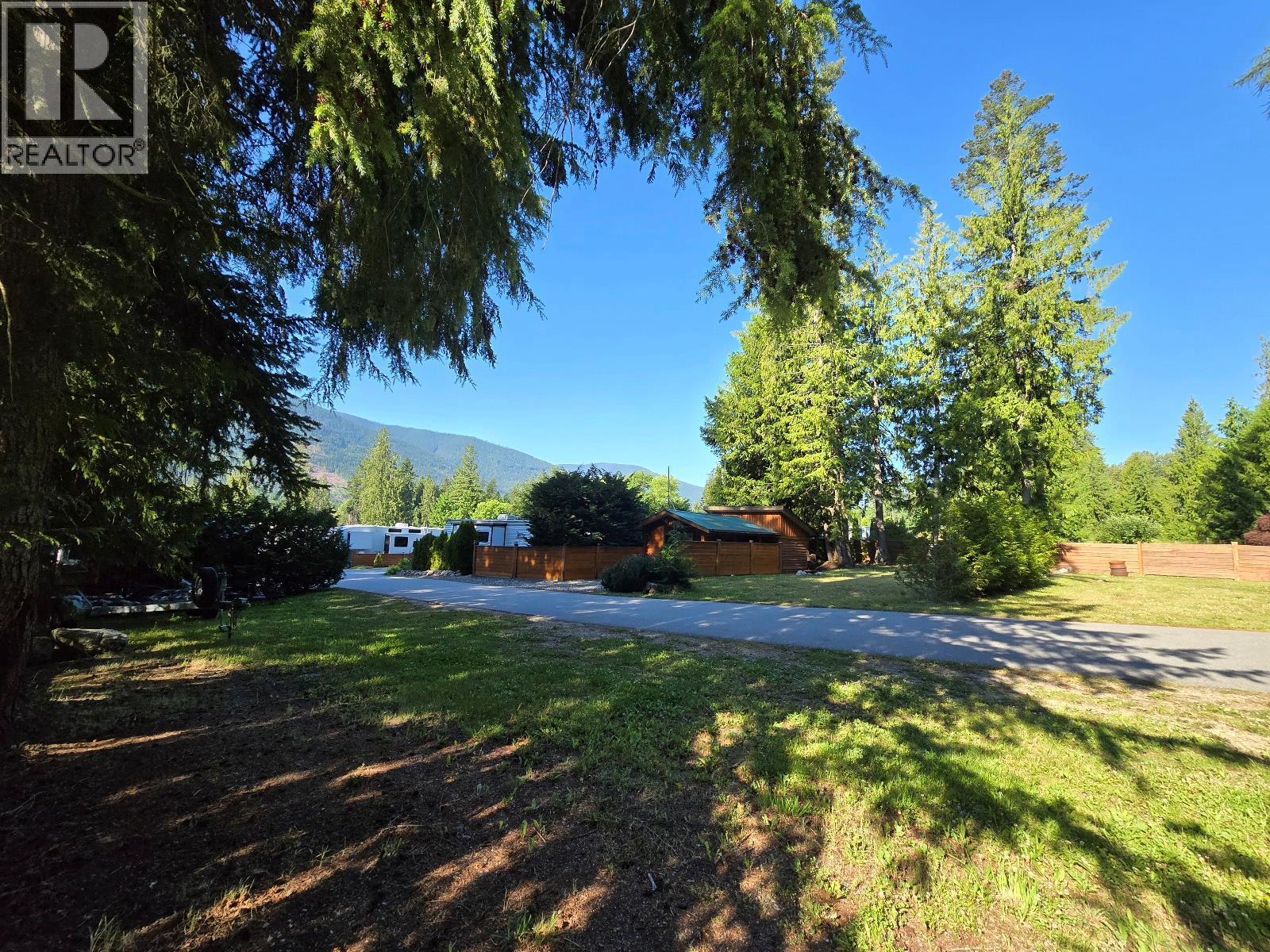 7298 Highway 3a Unit# Lot A, Nelson, British Columbia V1L 6S4 - Photo 4 - 10372353