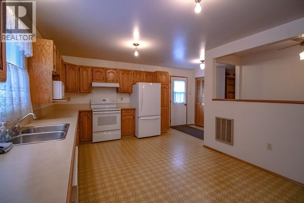 11701 Sowchea Road, Fort St. James, British Columbia  V0J 1P0 - Photo 16 - R3078941