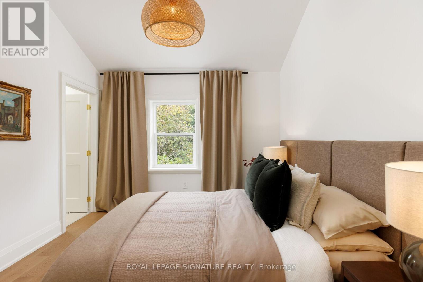 63 Orchard Park Boulevard, Toronto, Ontario  M4L 3E3 - Photo 19 - E12688360