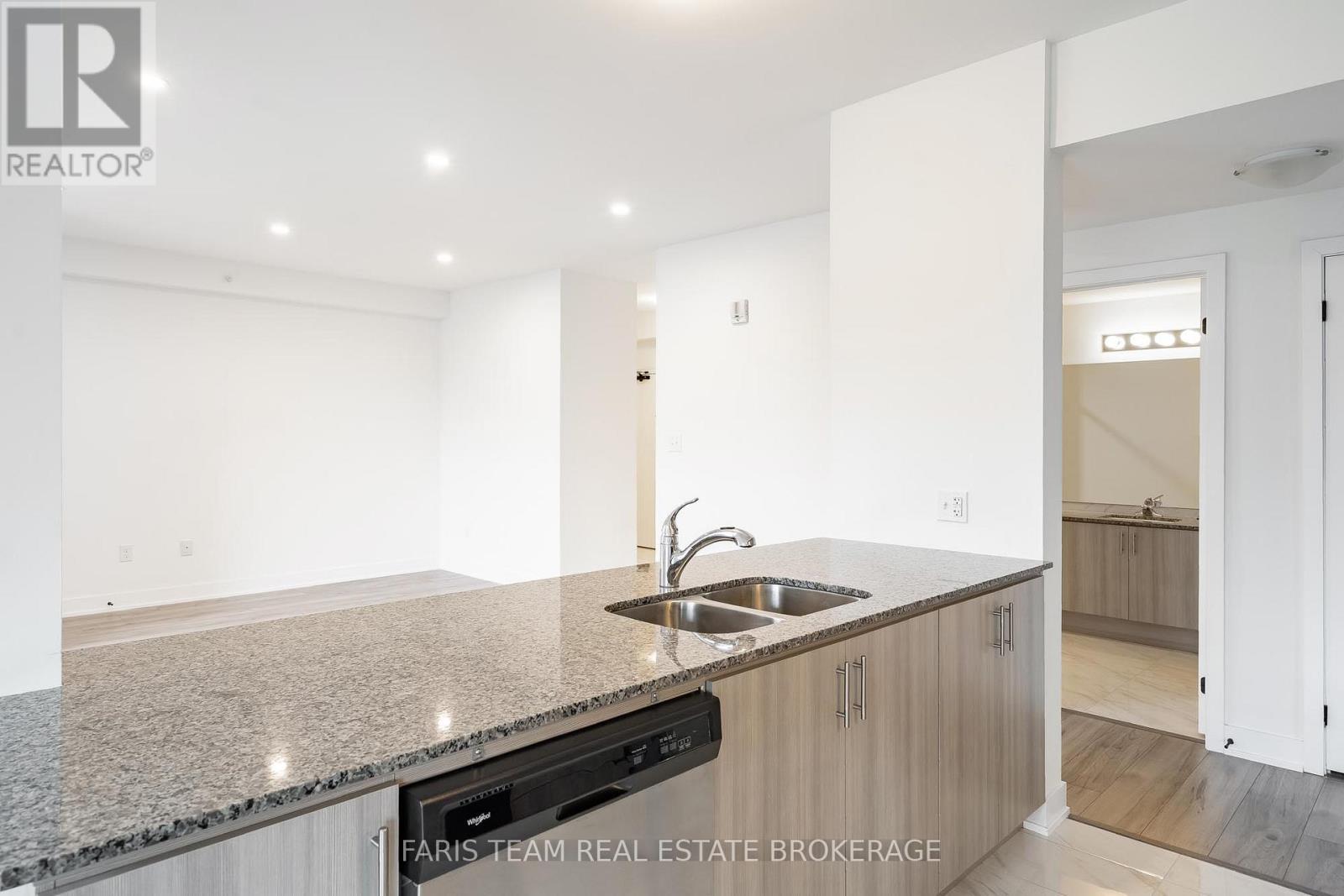 411 - 8 Culinary Lane, Barrie, Ontario  L9J 0T2 - Photo 13 - S12585856