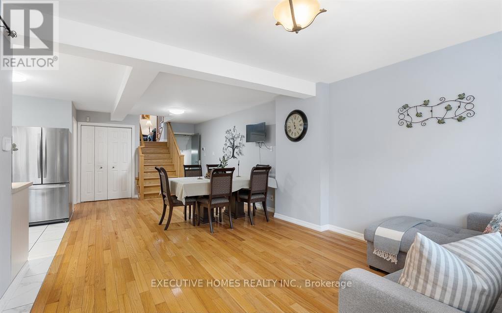 582 Upper James Street, Hamilton, Ontario  L9C 2Y6 - Photo 5 - X12678636