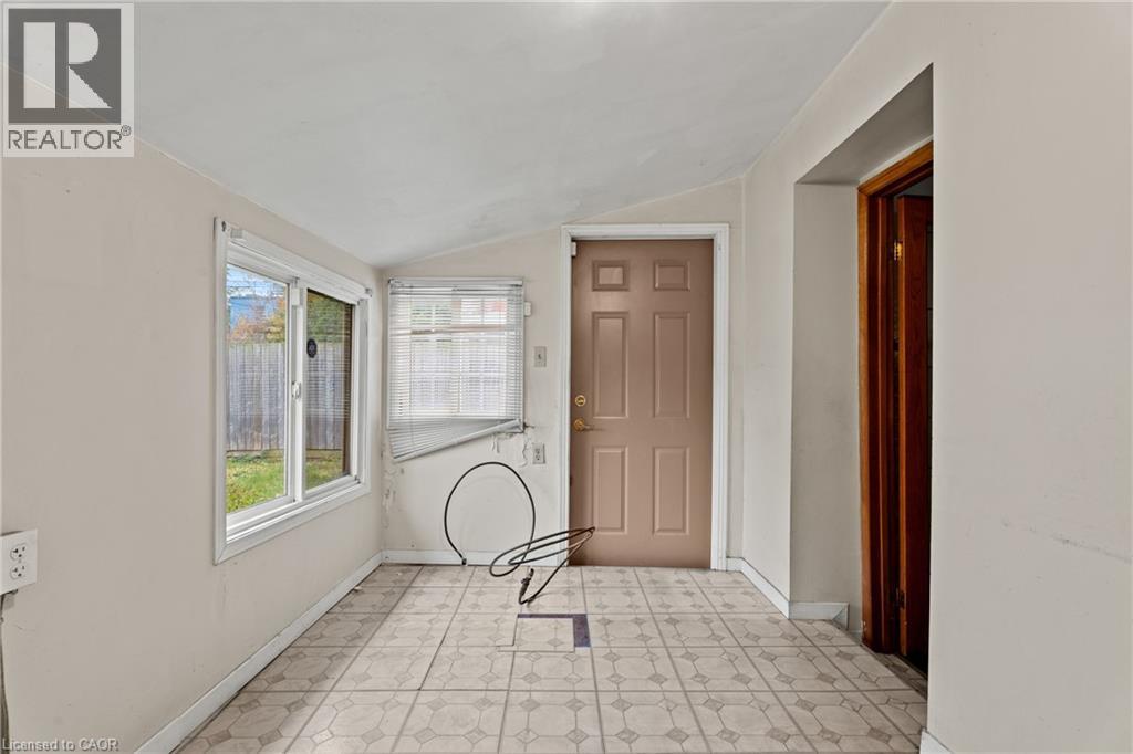 156 Macnab Street N, Hamilton, Ontario  L8R 2M3 - Photo 17 - 40798189