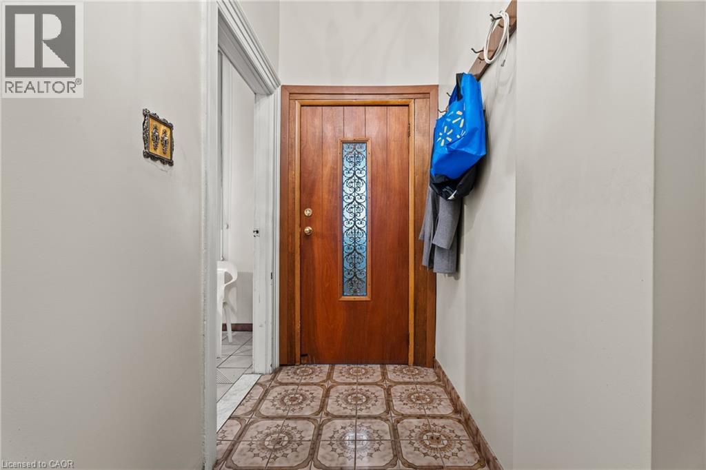 156 Macnab Street N, Hamilton, Ontario  L8R 2M3 - Photo 5 - 40798189