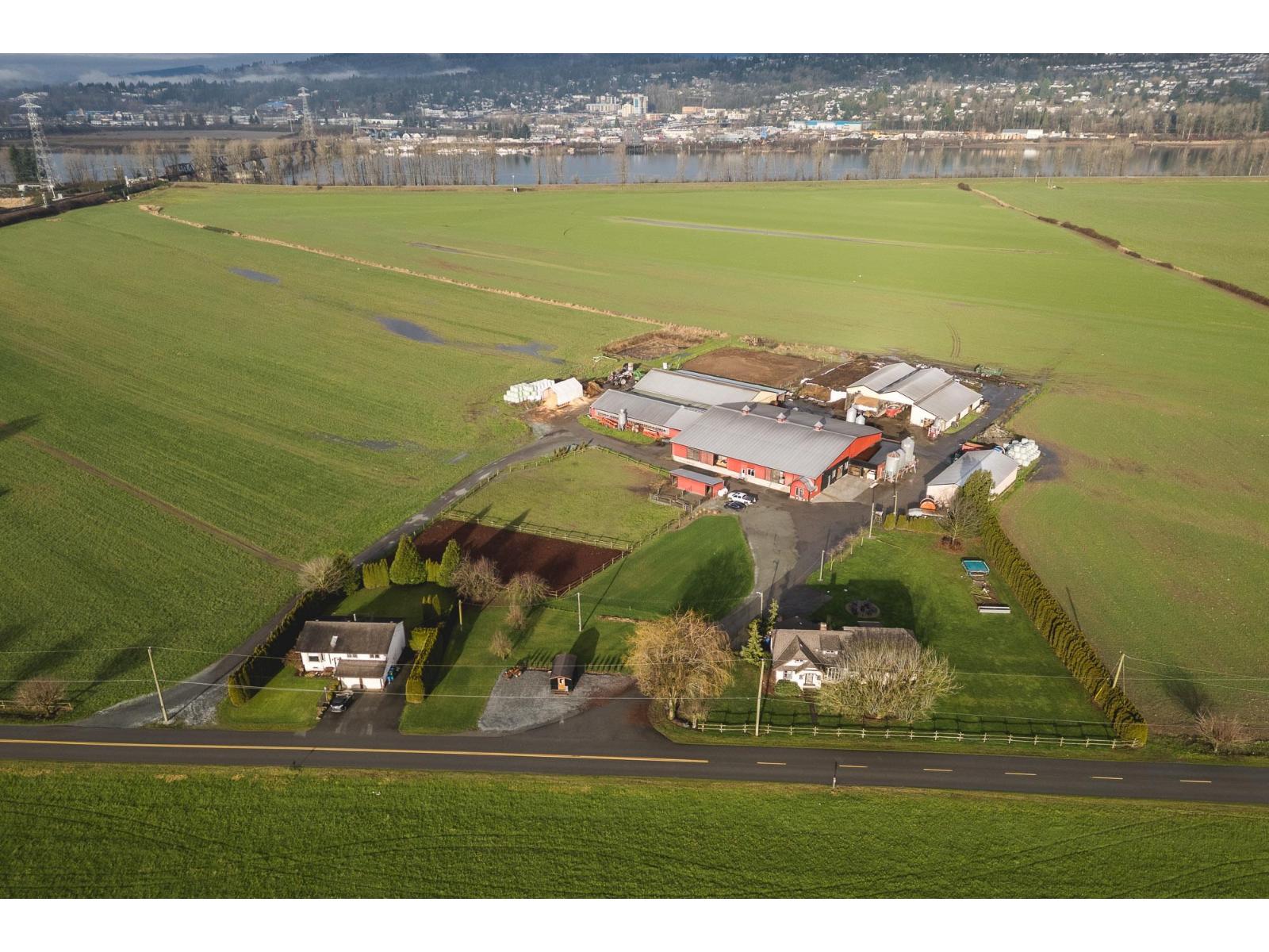 33861 Sim Road, Abbotsford, British Columbia  V3G 1N2 - Photo 3 - R3078427