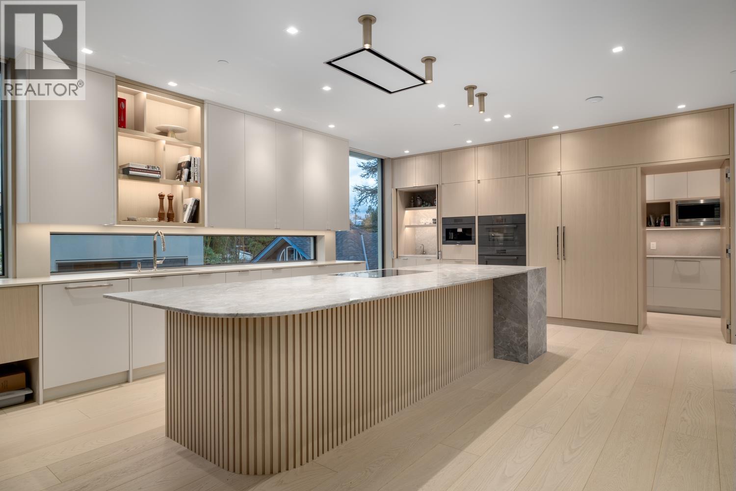 4521 Langara Avenue, Vancouver, British Columbia  V6R 1C9 - Photo 8 - R3078788