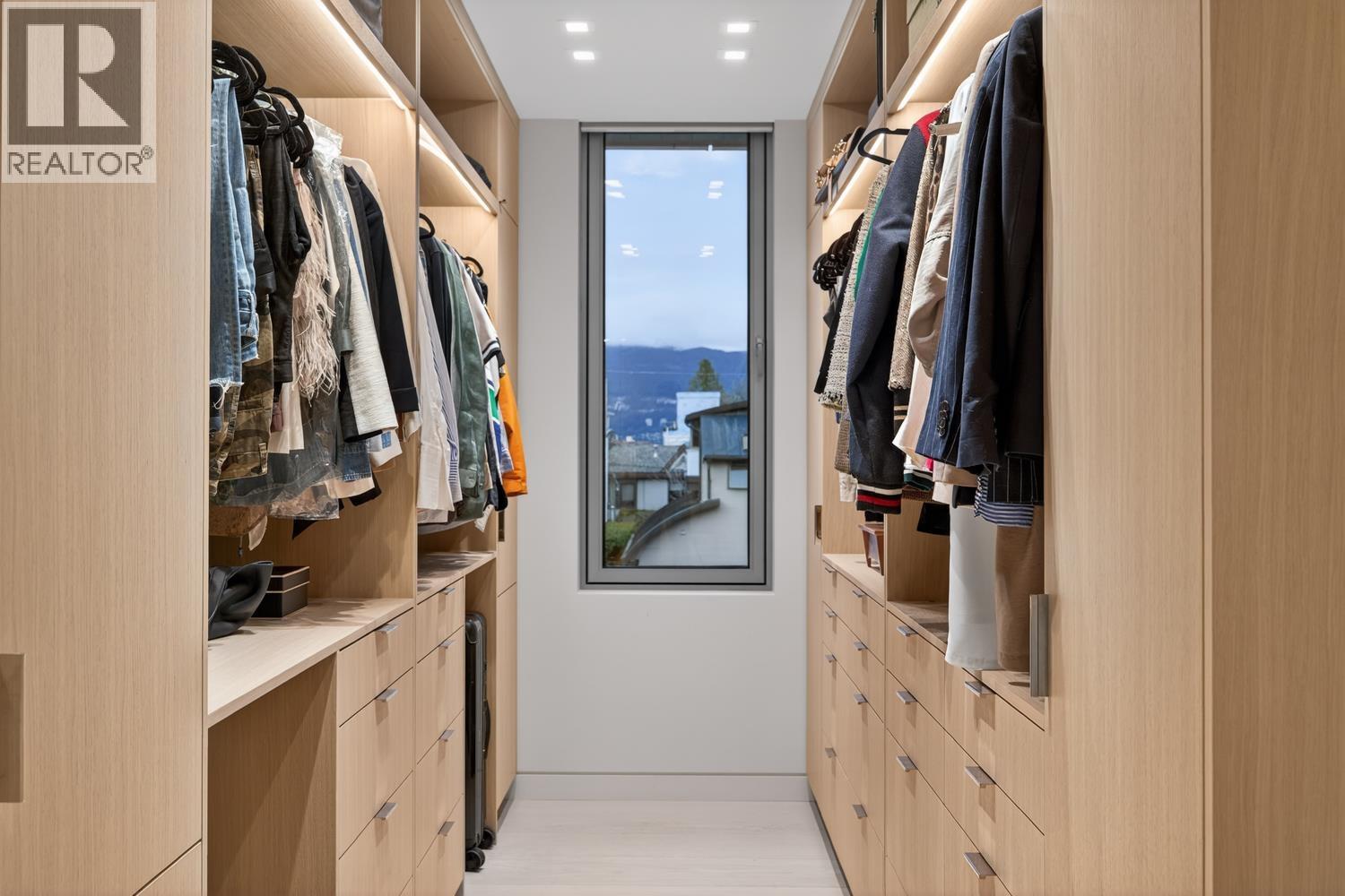 4521 Langara Avenue, Vancouver, British Columbia  V6R 1C9 - Photo 14 - R3078788