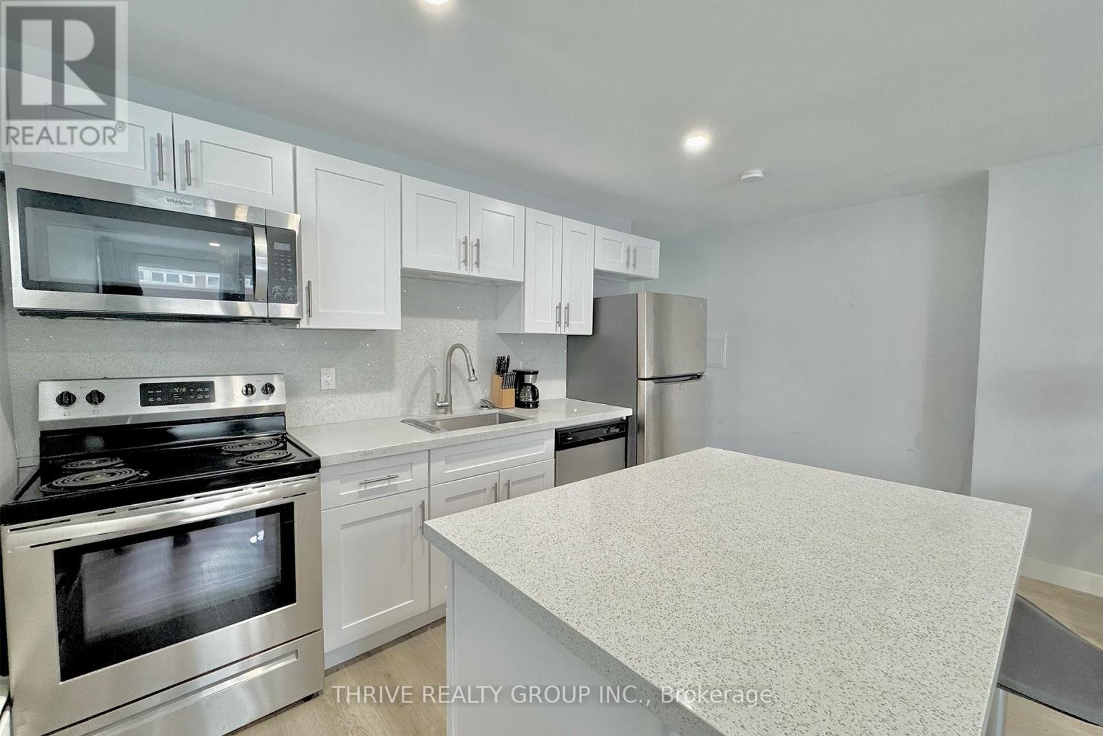 101 - 57 Oliver Street, London East, Ontario  N5Z 2E8 - Photo 2 - X12692112