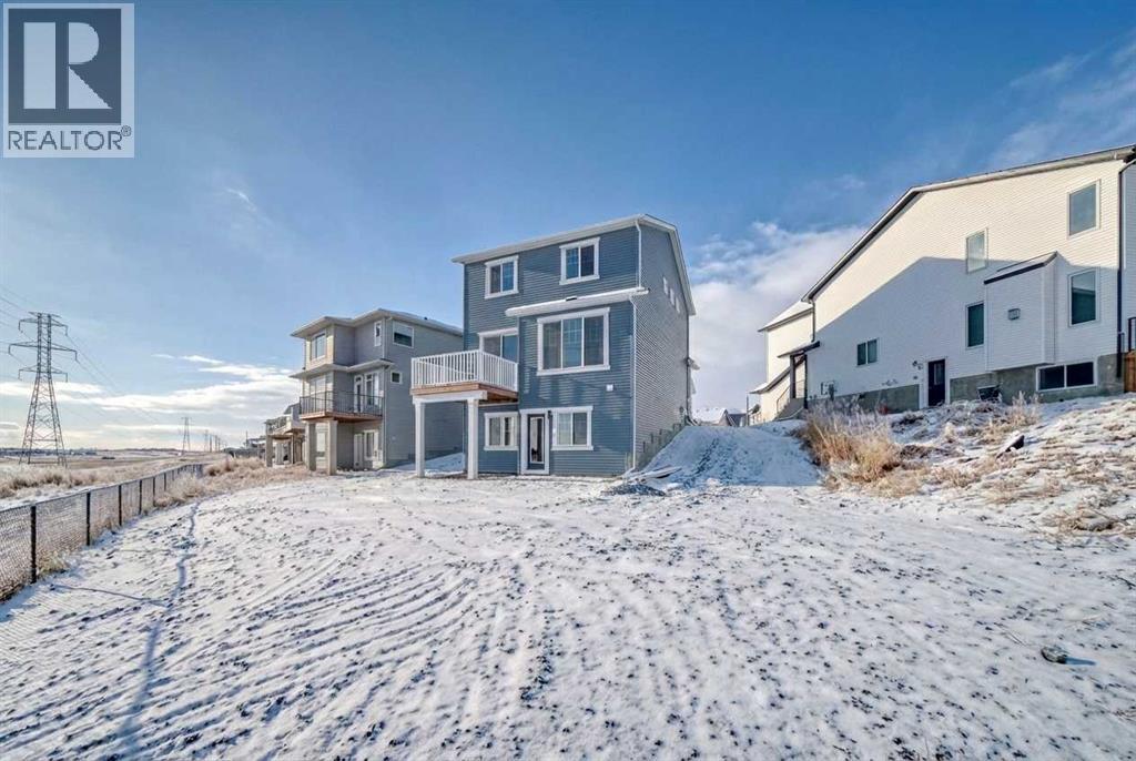 110 Hotchkiss Manor Se, Calgary, Alberta  T3S 0G1 - Photo 2 - A2268810