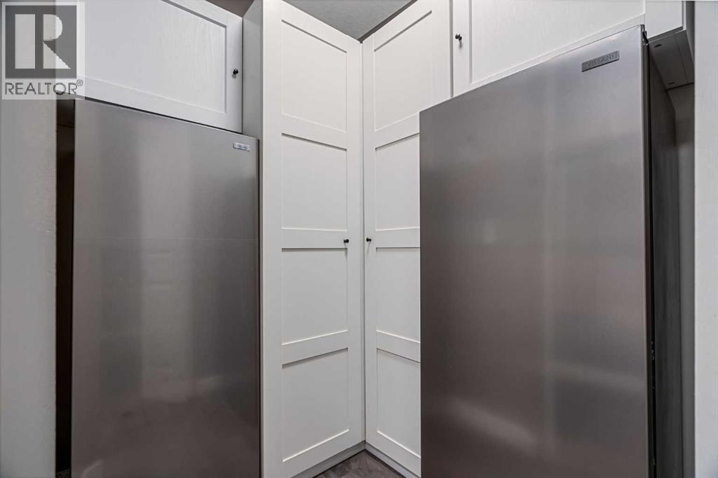 8128, 304 Mackenzie Way Sw, Airdrie, Alberta  T4B 3H8 - Photo 17 - A2274092