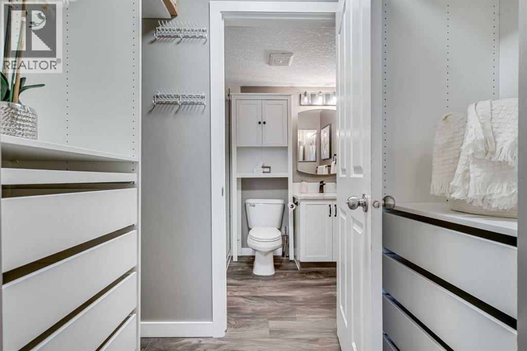 8128, 304 Mackenzie Way Sw, Airdrie, Alberta  T4B 3H8 - Photo 13 - A2274092