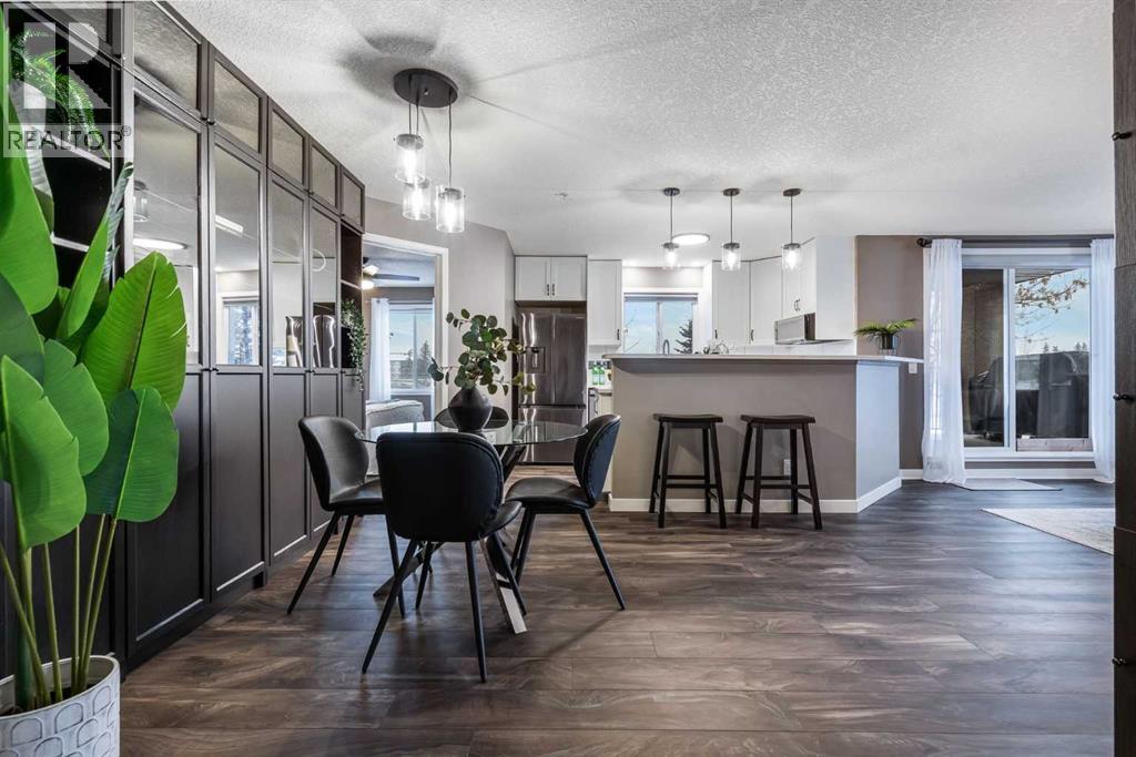 8128, 304 Mackenzie Way Sw, Airdrie, Alberta  T4B 3H8 - Photo 10 - A2274092