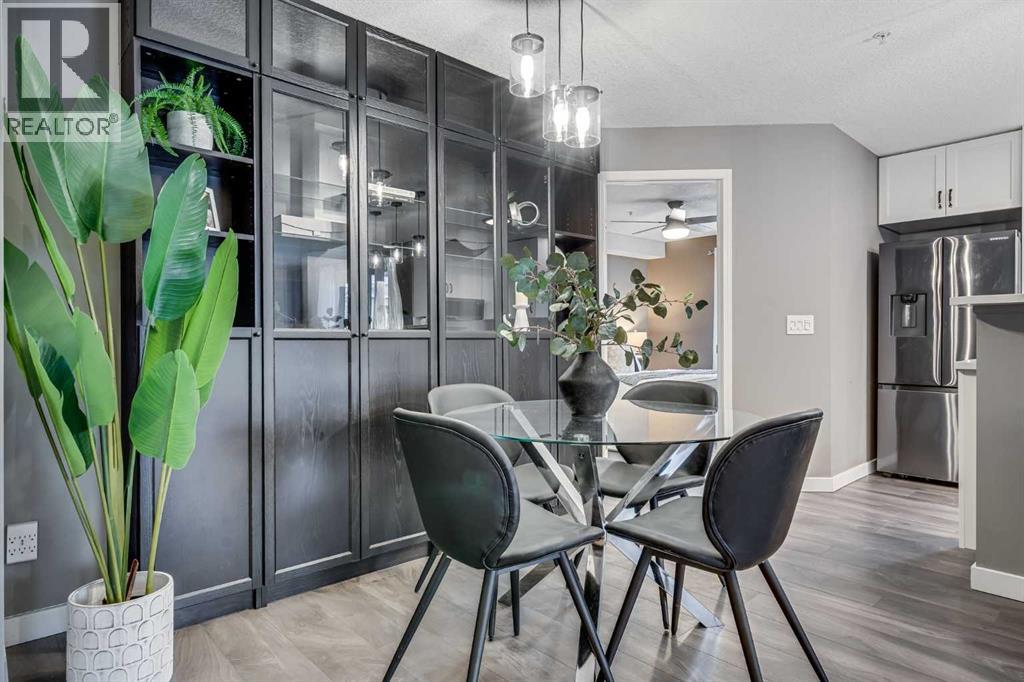 8128, 304 Mackenzie Way Sw, Airdrie, Alberta  T4B 3H8 - Photo 5 - A2274092