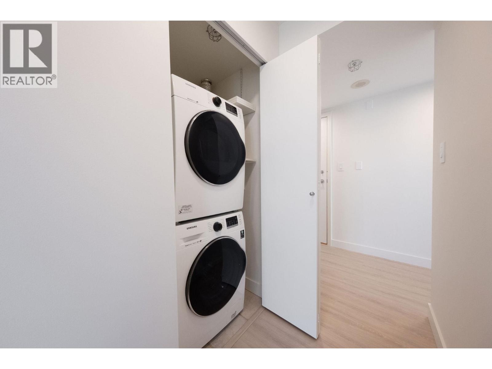 Listing Picture 26 of 32 : 2106 1199 MARINASIDE CRESCENT, Vancouver / 溫哥華 - 魯藝地產 Yvonne Lu Group - MLS Medallion Club Member