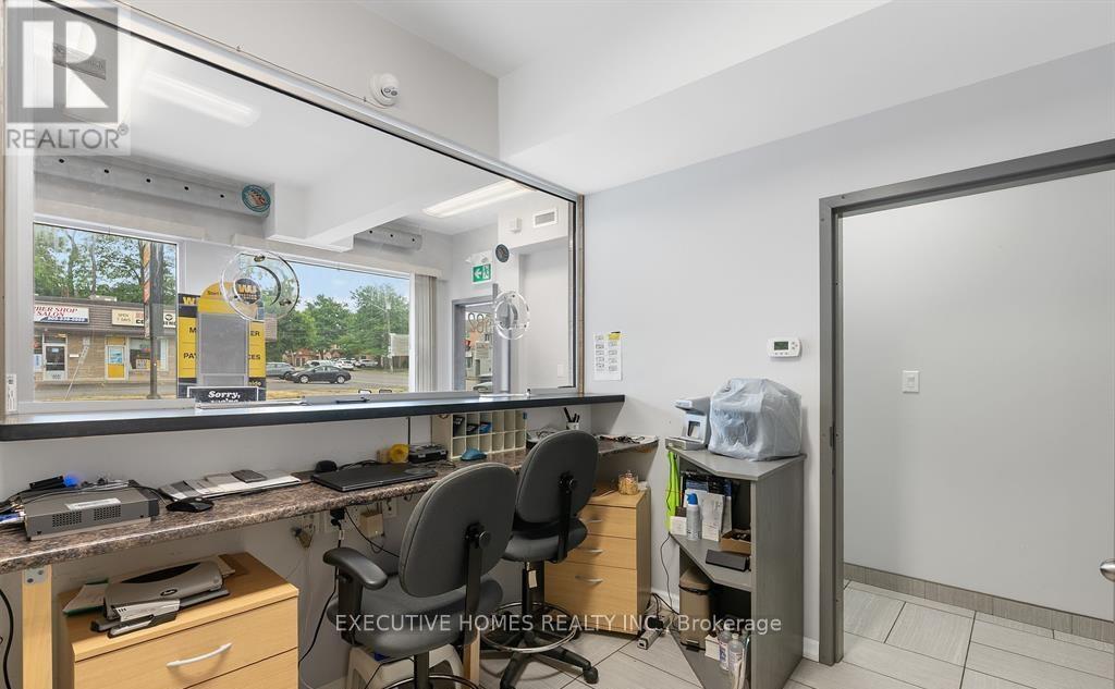 582 Upper James Street, Hamilton, Ontario  L9C 2Y6 - Photo 15 - X12678636