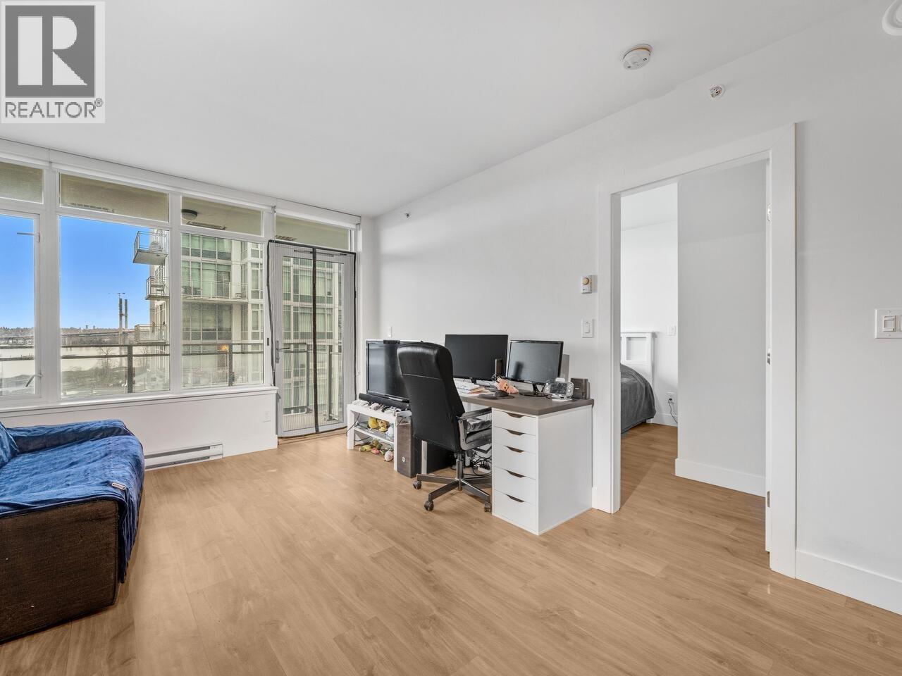 501 258 Nelson's Court, New Westminster, British Columbia  V3L 0J9 - Photo 4 - R3078945