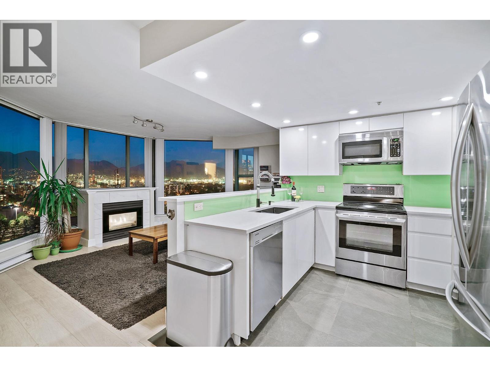 2001 1128 Quebec Street, Vancouver, British Columbia  V6A 4E1 - Photo 12 - R3078953